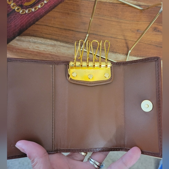 Authentic Christian Dior 6 Ring Key Holder - Picture 8 of 9